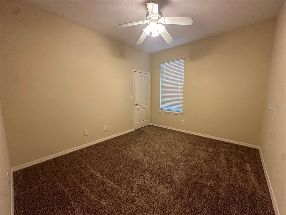 For Rent: $2,100 (3 beds, 2 baths, 1509 Square Feet)