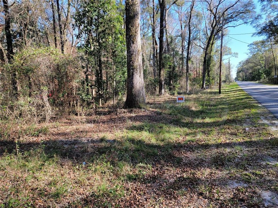 En Venta: $46,900 (0.92 acres)