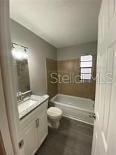 For Rent: $2,200 (2 beds, 2 baths, 1067 Square Feet)