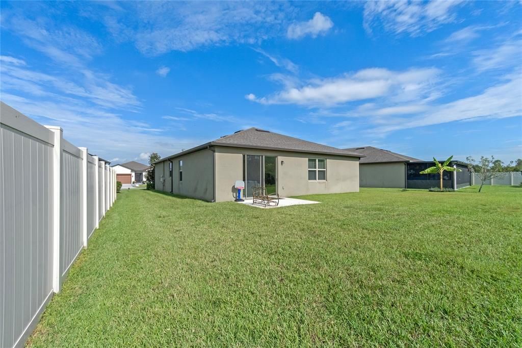 For Sale: $410,000 (3 beds, 2 baths, 1972 Square Feet)