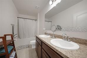 For Rent: $1,900 (4 beds, 2 baths, 1834 Square Feet)