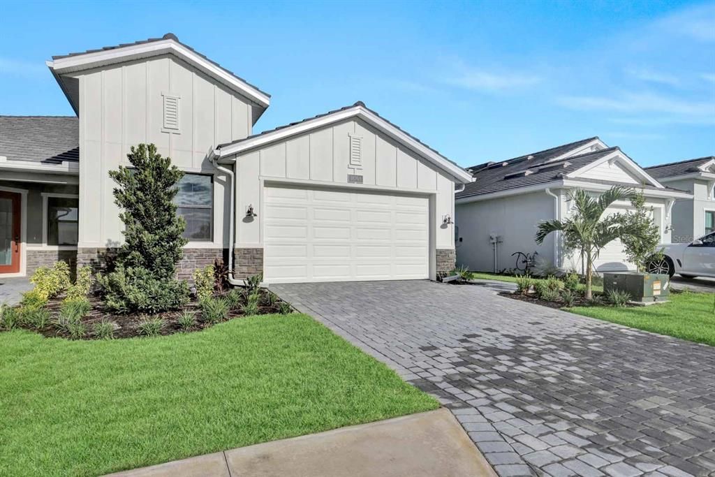 Recently Sold: $478,900 (3 beds, 2 baths, 1802 Square Feet)