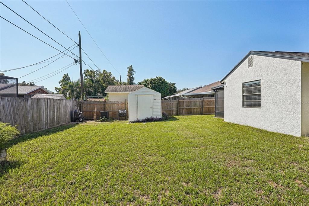 For Sale: $499,999 (3 beds, 2 baths, 1499 Square Feet)