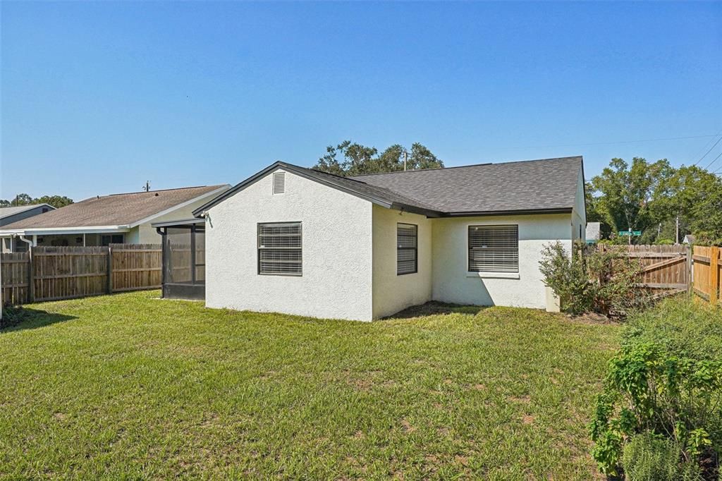 For Sale: $499,999 (3 beds, 2 baths, 1499 Square Feet)