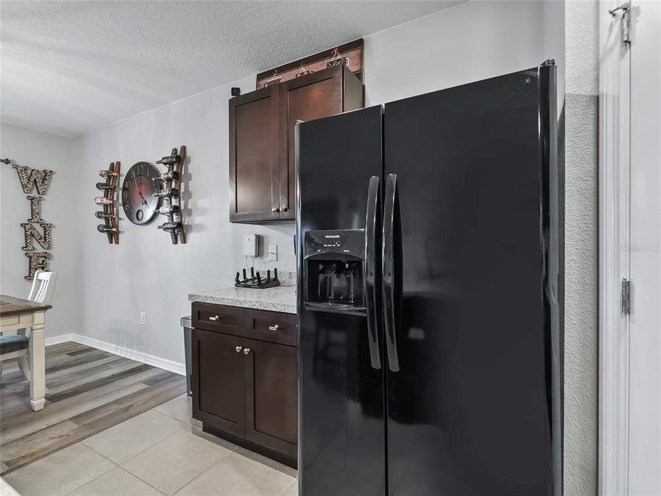 For Sale: $349,000 (4 beds, 2 baths, 1828 Square Feet)