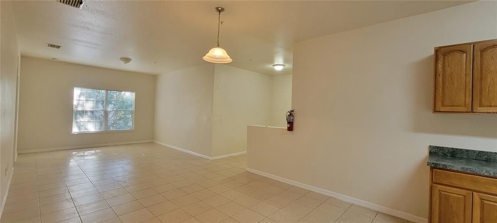 For Rent: $1,450 (2 beds, 2 baths, 1188 Square Feet)