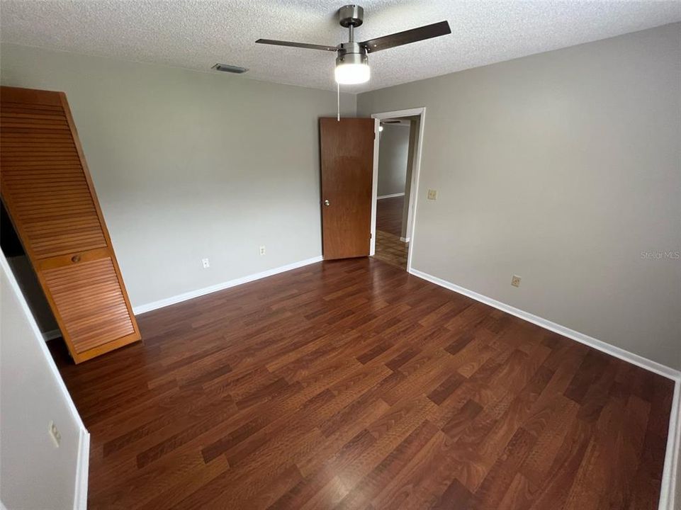 For Rent: $2,300 (3 beds, 2 baths, 1619 Square Feet)