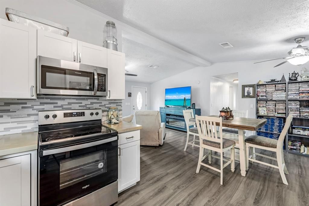 Kitchen/Dining Room