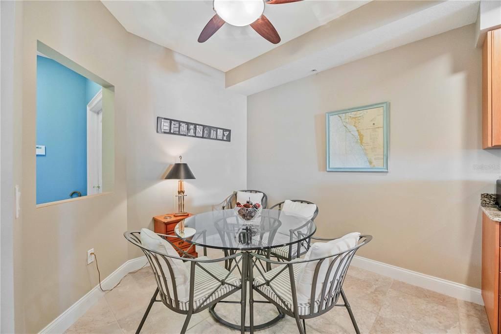 For Sale: $499,900 (2 beds, 2 baths, 1758 Square Feet)