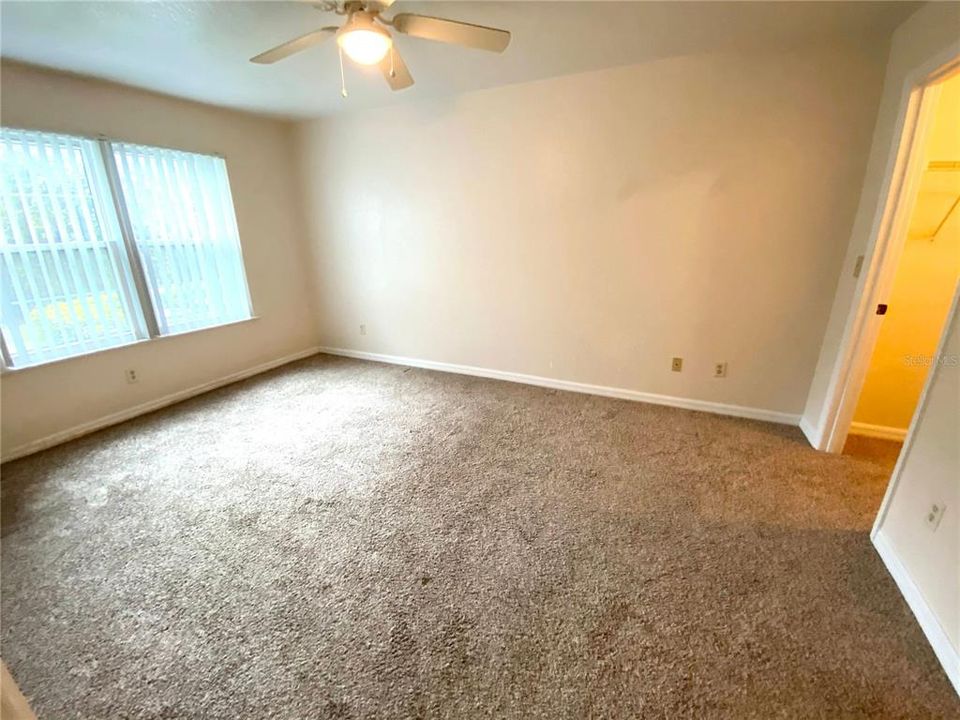 For Rent: $1,325 (1 beds, 1 baths, 583 Square Feet)