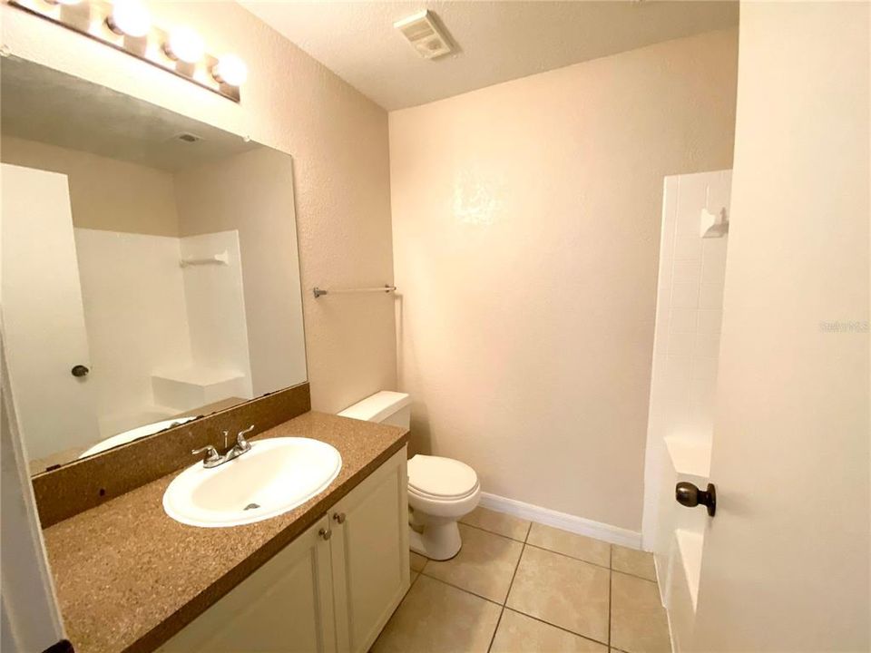 For Rent: $1,325 (1 beds, 1 baths, 583 Square Feet)