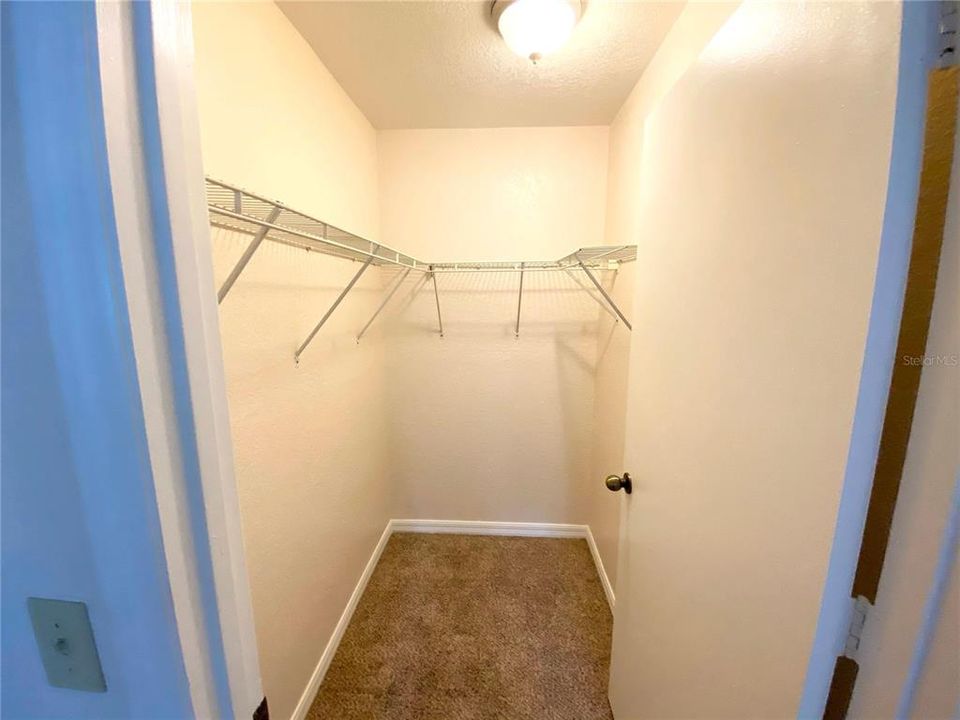 For Rent: $1,325 (1 beds, 1 baths, 583 Square Feet)