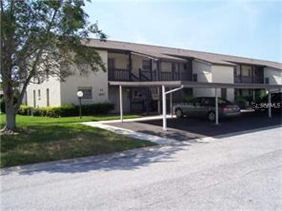 Active With Contract: $1,150 (1 beds, 1 baths, 672 Square Feet)