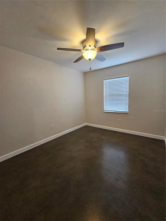 For Rent: $1,995 (3 beds, 2 baths, 1560 Square Feet)