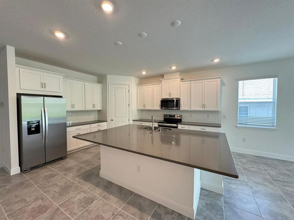 Active With Contract: $2,800 (4 beds, 2 baths, 2235 Square Feet)