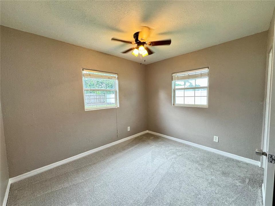 For Rent: $2,299 (3 beds, 2 baths, 1032 Square Feet)