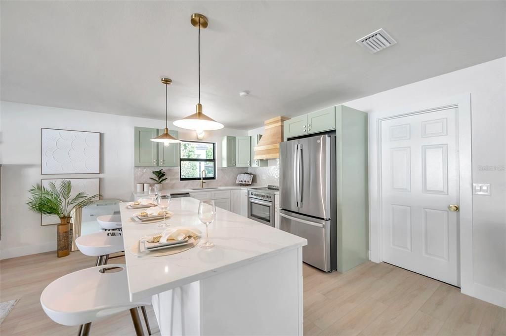 For Sale: $949,000 (4 beds, 2 baths, 1939 Square Feet)