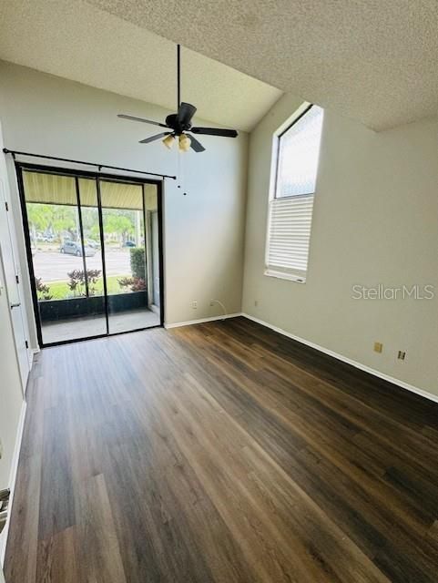 For Rent: $1,249 (1 beds, 1 baths, 666 Square Feet)