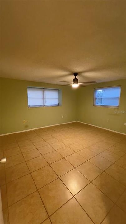 For Rent: $1,575 (2 beds, 1 baths, 1554 Square Feet)