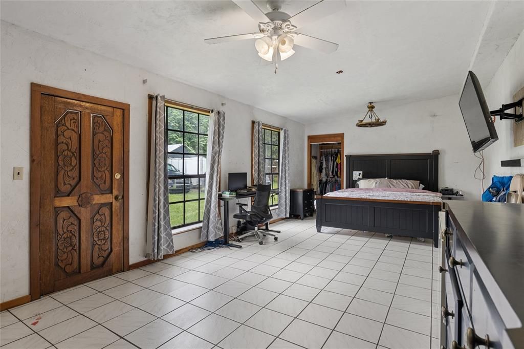 For Sale: $175,000 (3 beds, 2 baths, 1624 Square Feet)