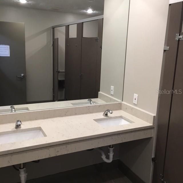 En Venta: $11,400 (0 camas, 0 baños, 400 Pies cuadrados)
