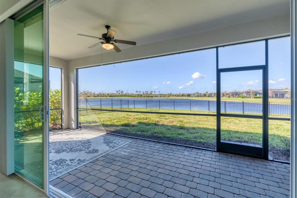 Oversized lanai with large lake views