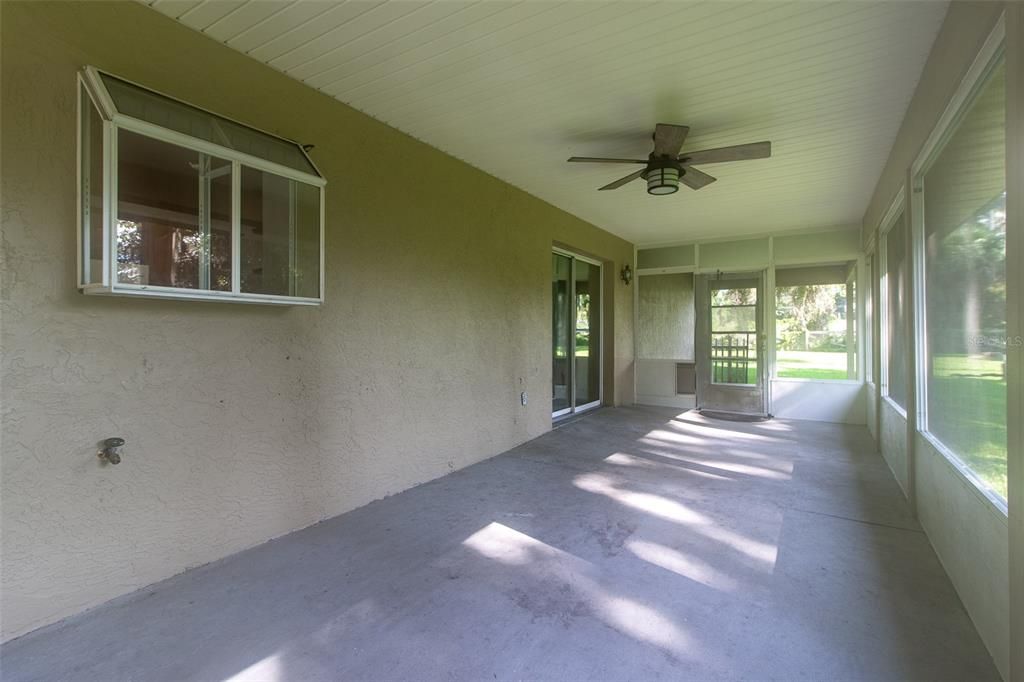 Active With Contract: $450,000 (0 beds, 0 baths, 2236 Square Feet)