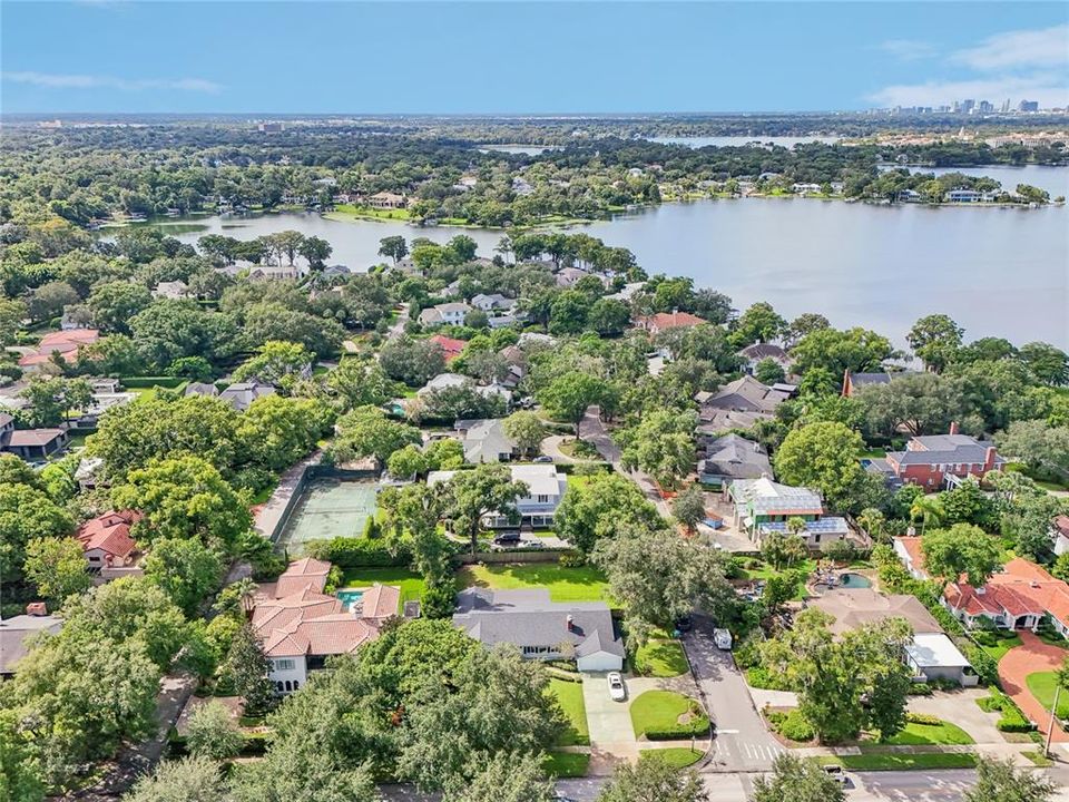 Active With Contract: $1,475,000 (3 beds, 3 baths, 2659 Square Feet)