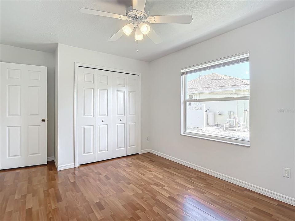 For Sale: $372,500 (3 beds, 2 baths, 1896 Square Feet)