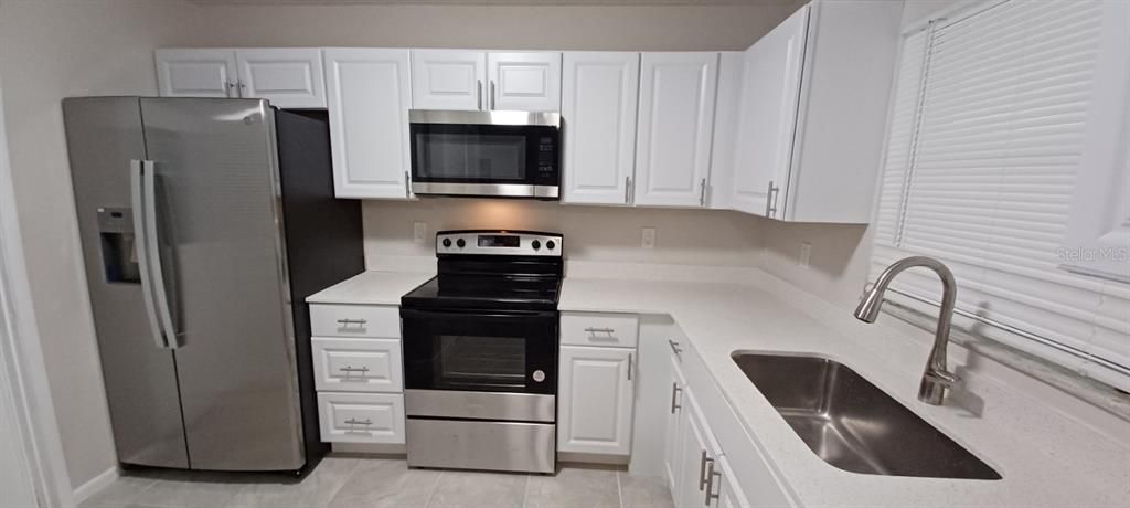 For Rent: $1,650 (3 beds, 2 baths, 1343 Square Feet)