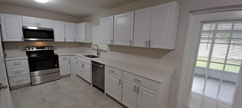 For Rent: $1,650 (3 beds, 2 baths, 1343 Square Feet)