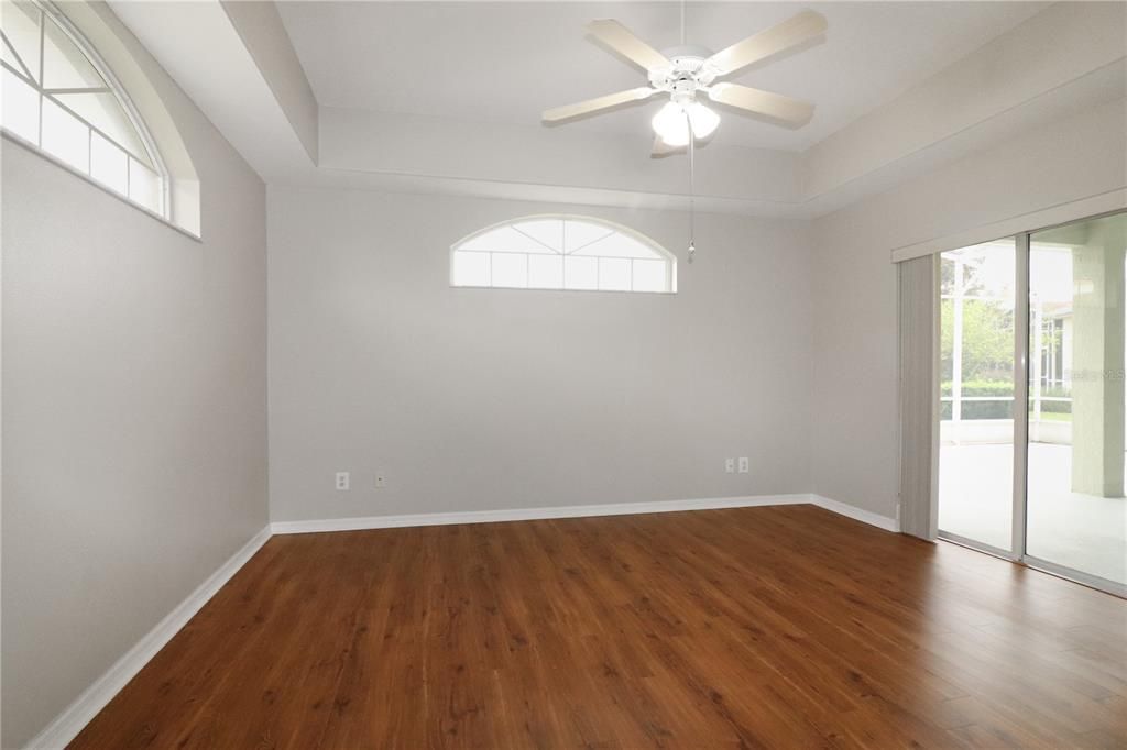 master suite also has a tray ceiling