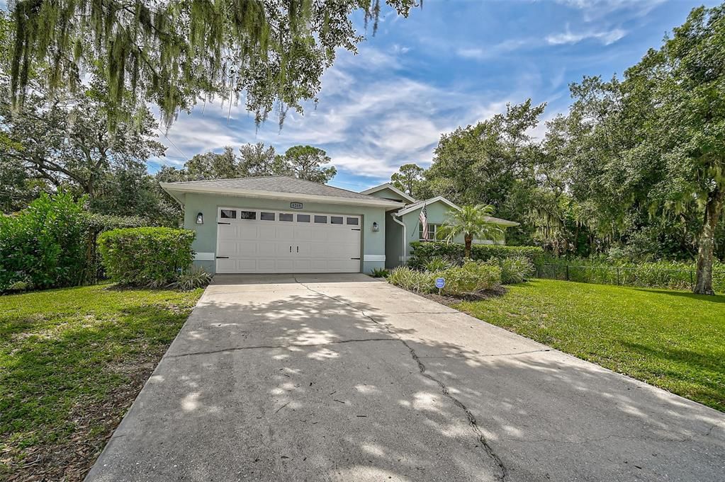 For Sale: $500,000 (3 beds, 2 baths, 1364 Square Feet)