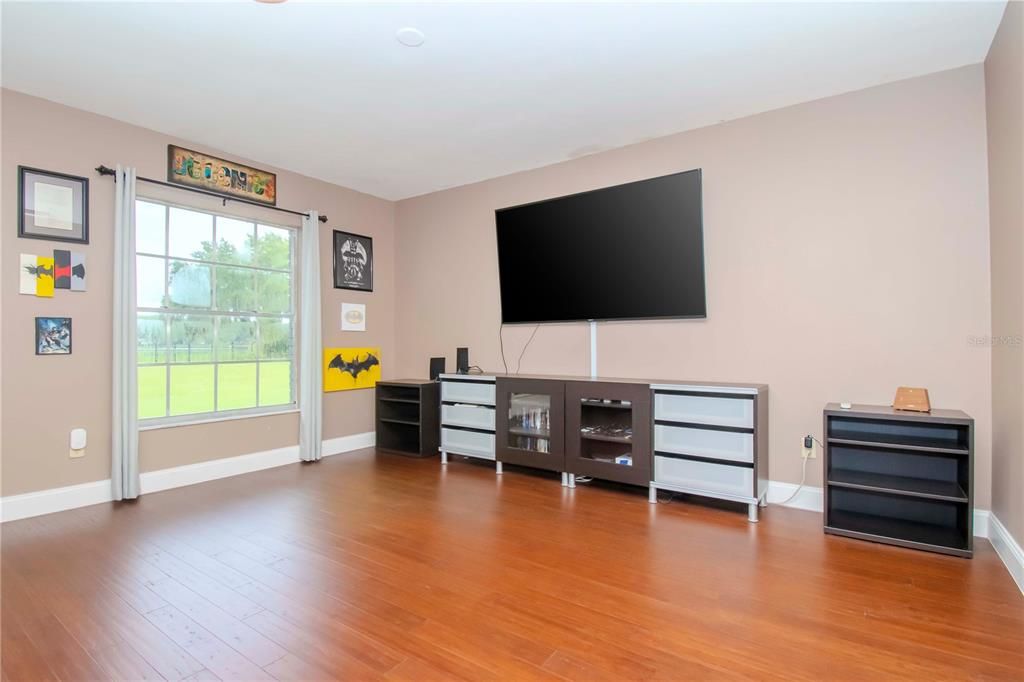 Livingroom w/ Wood Floors and Great Lake Views