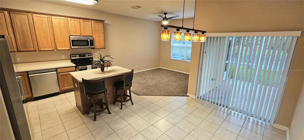 For Rent: $2,500 (3 beds, 2 baths, 1822 Square Feet)