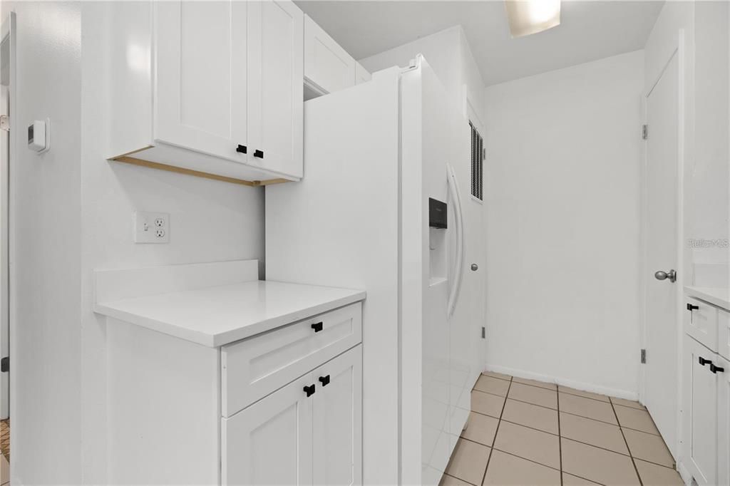 For Rent: $1,650 (2 beds, 2 baths, 912 Square Feet)