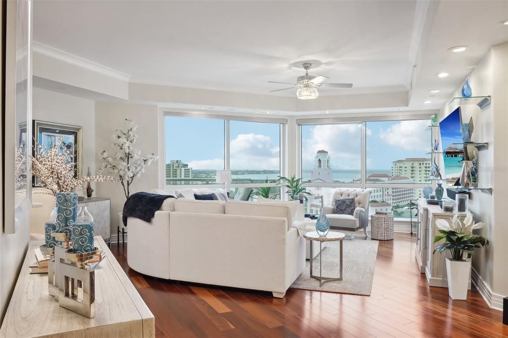 For Sale: $2,095,000 (2 beds, 2 baths, 2203 Square Feet)