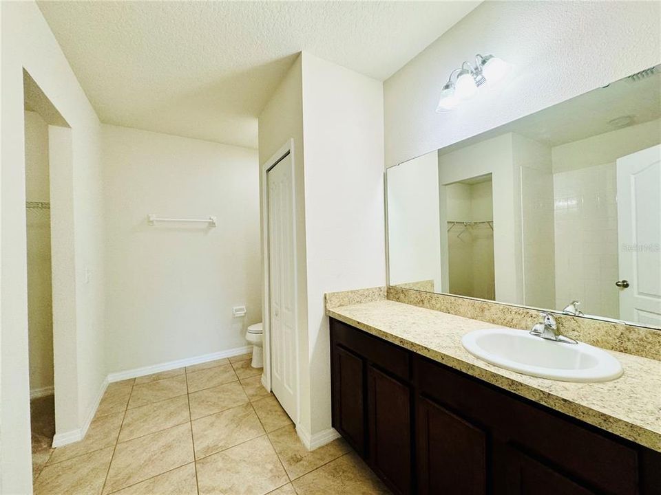 For Sale: $274,900 (3 beds, 2 baths, 1450 Square Feet)