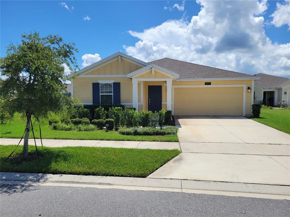 For Sale: $349,900 (3 beds, 2 baths, 1560 Square Feet)