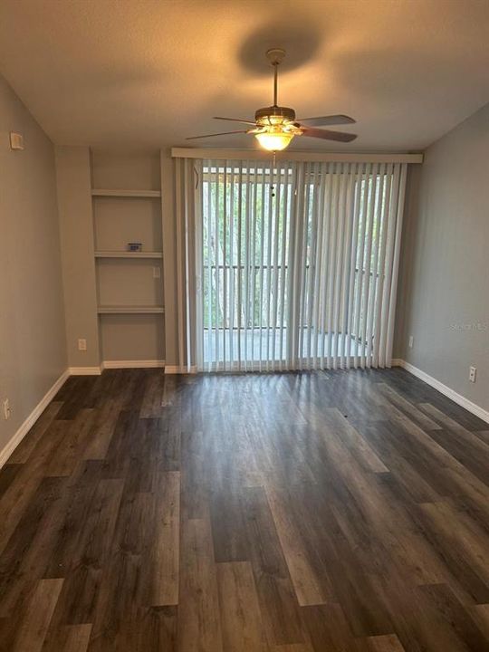 For Rent: $2,300 (3 beds, 2 baths, 1193 Square Feet)