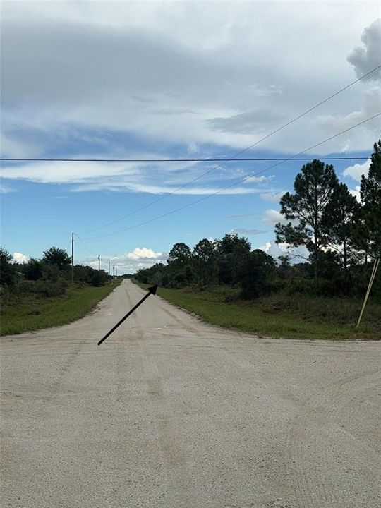 En Venta: $40,000 (1.25 acres)