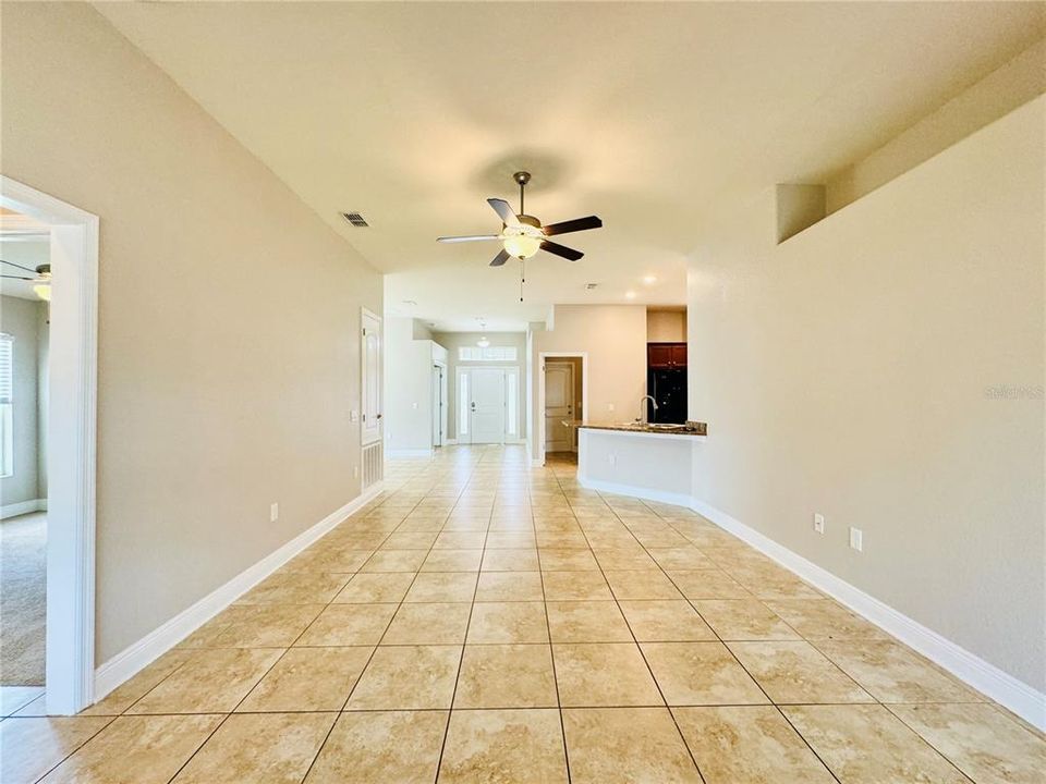 For Sale: $310,500 (3 beds, 2 baths, 1820 Square Feet)