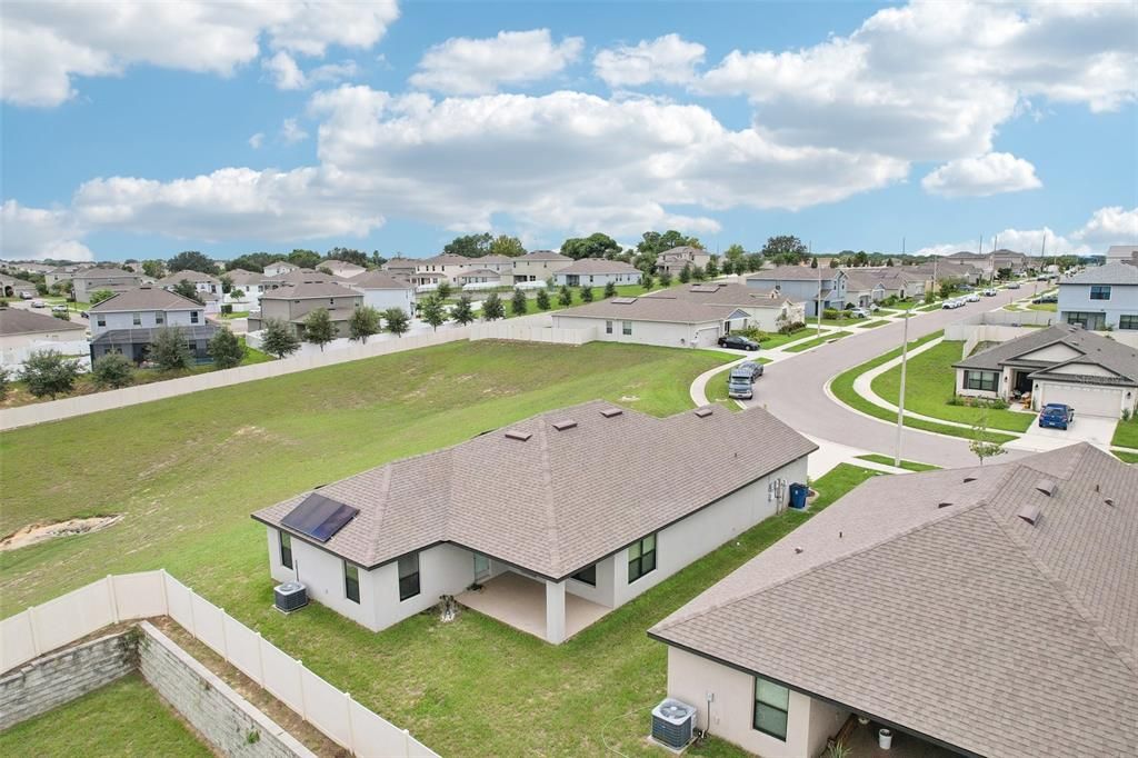 For Sale: $370,000 (3 beds, 2 baths, 1975 Square Feet)