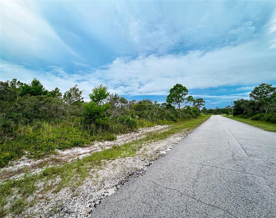 En Venta: $24,990 (0.23 acres)