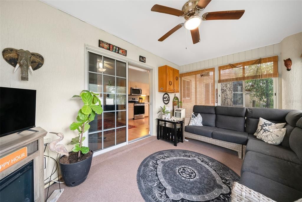 For Sale: $234,900 (2 beds, 2 baths, 1446 Square Feet)