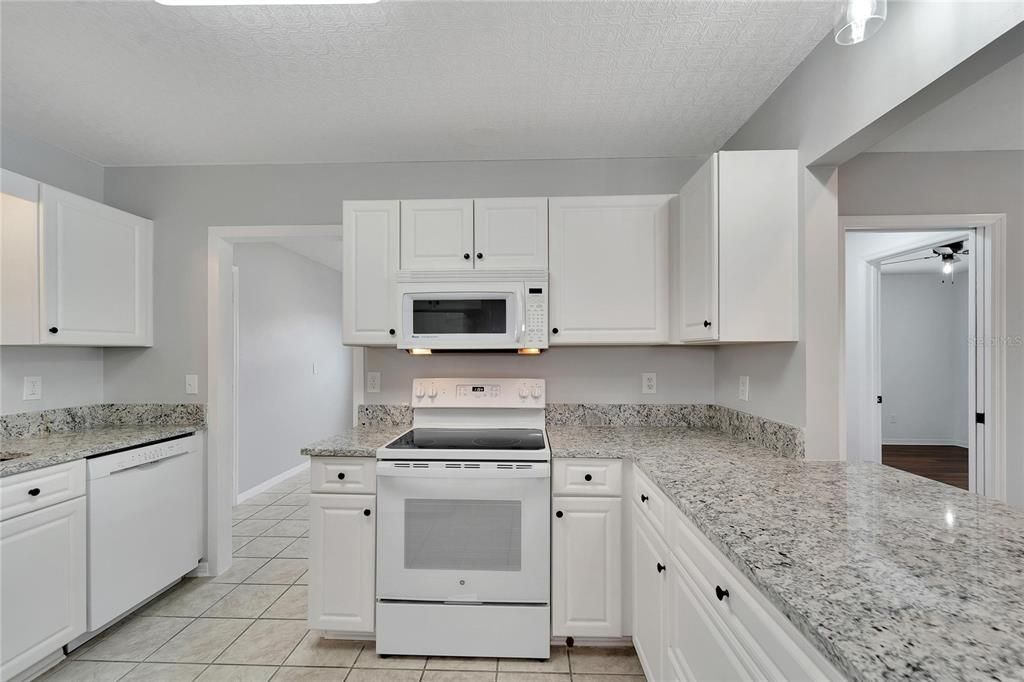 For Rent: $1,995 (2 beds, 2 baths, 1860 Square Feet)