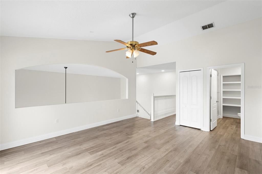 UPSTAIRS FAMILY ROOM/LOFT