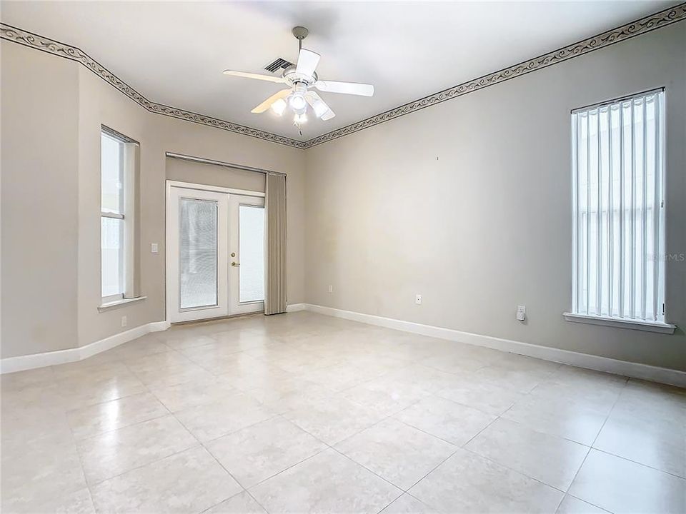 For Sale: $409,900 (3 beds, 2 baths, 2067 Square Feet)