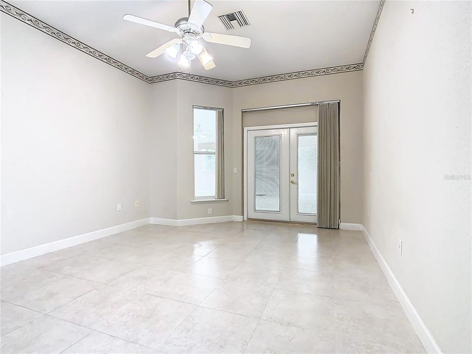 For Sale: $409,900 (3 beds, 2 baths, 2067 Square Feet)