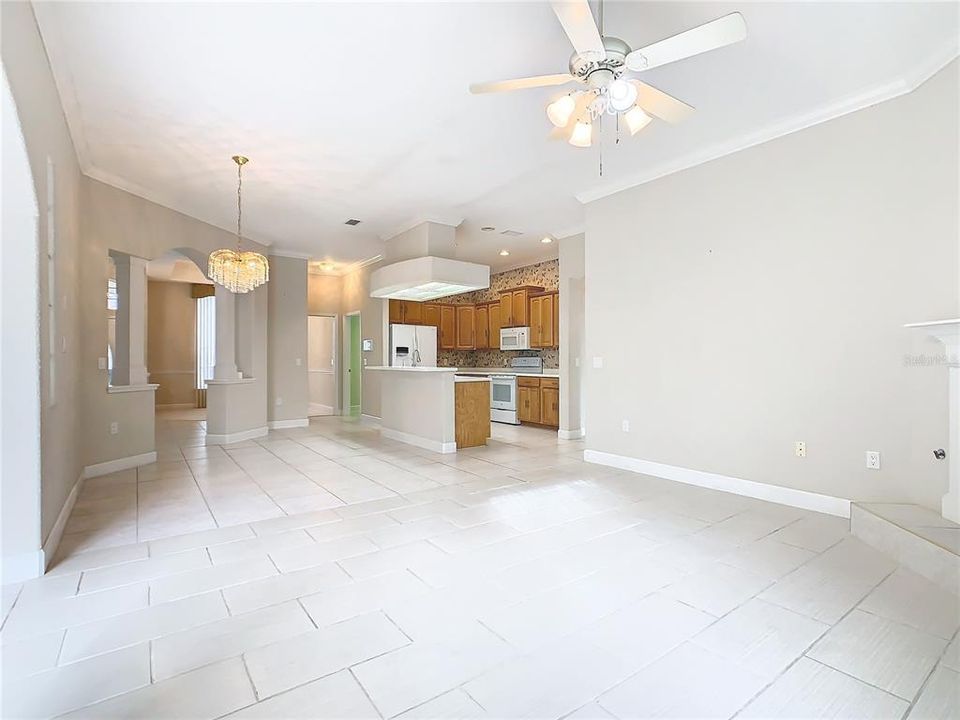 For Sale: $409,900 (3 beds, 2 baths, 2067 Square Feet)